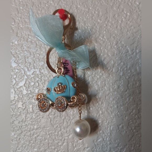 Keychain - Picture 2 of 4